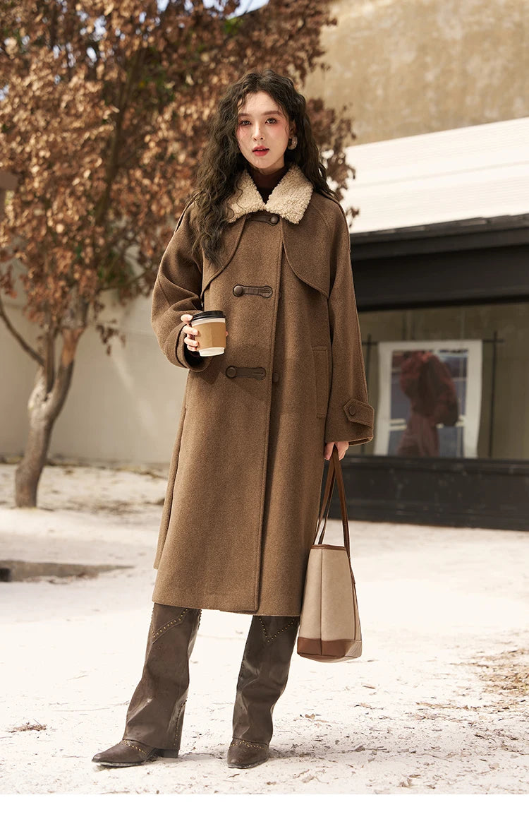 Women's Woolen Long Coat Thick Warm Overcoat with Lamb Fur Collar Loose Winter Fashion