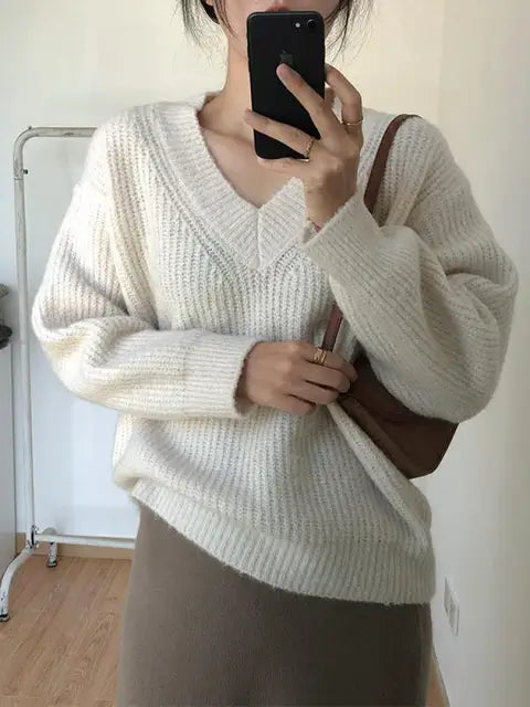 High Quality V-Neck Loose Fit Sweaters