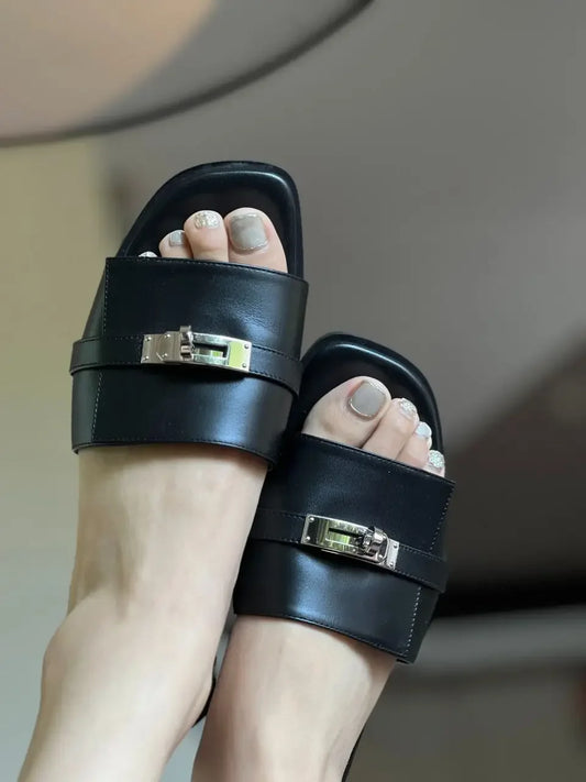 Designer Peep Toe Flat Heels Metal Decor Women Slippers