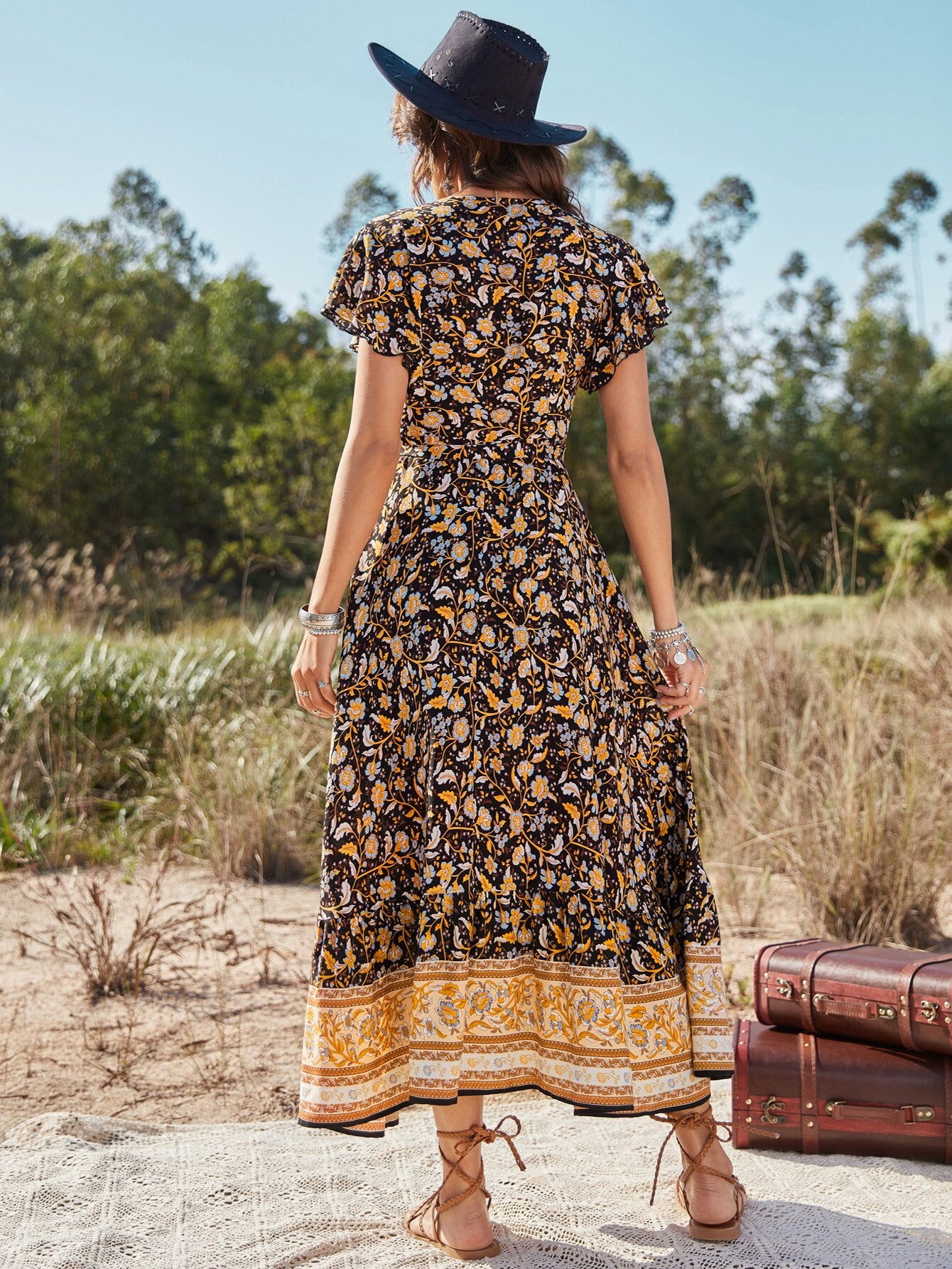 Maxi Floral Dream: Picnic and Vacation Dress