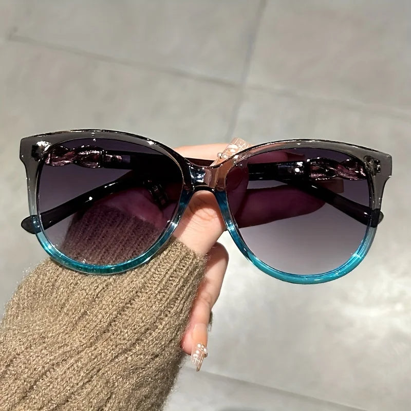 Women's Cat Eye & Butterfly Sunglasses - Retro Fashion Eyewear for Mountaineering & Outdoor Activities